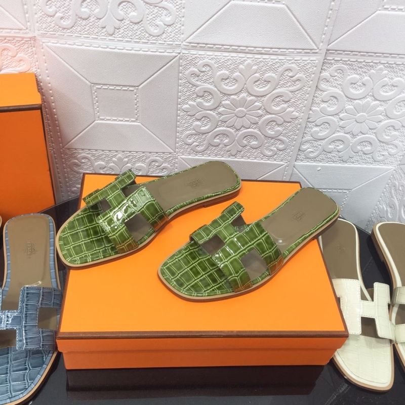 Hermes Slippers